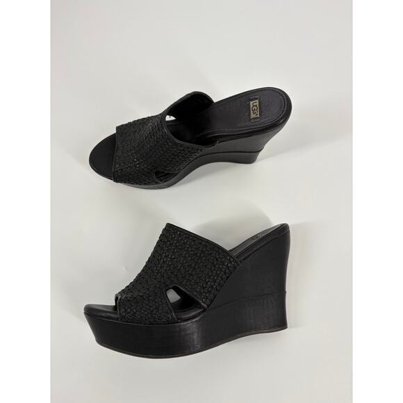 Ugg's Women's Black Wedge Heels (SB11) - Picture 1 of 6